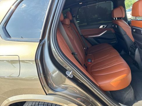 Used 2024 BMW X5 M60i AWD/4WD image 27