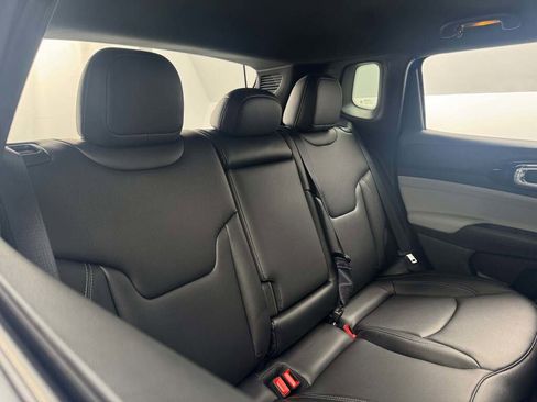 New 2026 Jeep Compass Limited image 28