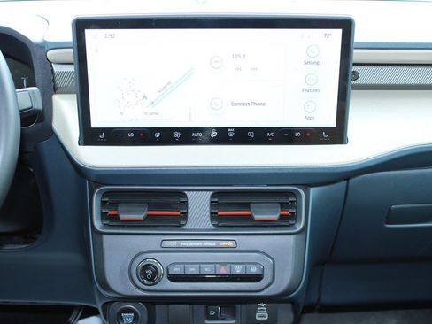 Used 2025 Ford Maverick Lariat w/ 4K Tow Package AWD/4WD image 25