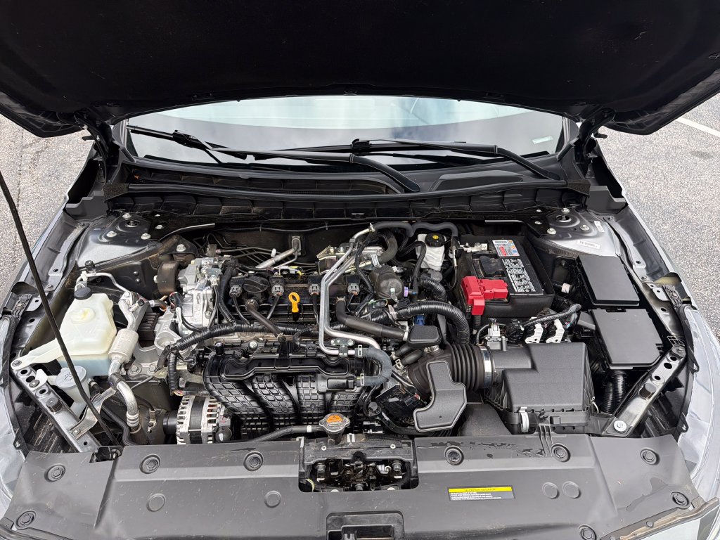 Used 2025 Nissan Altima 2.5 SV FWD image 30