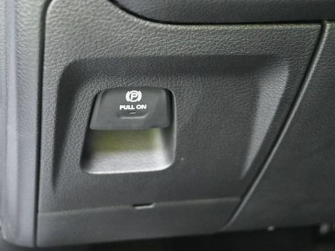 New 2026 RAM 1500 Tradesman AWD/4WD image 17