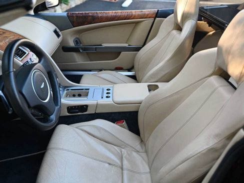 Used 2007 Aston Martin DB9 Volante image 24