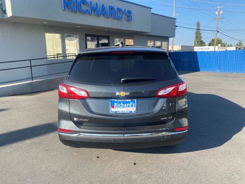 Used 2021 Chevrolet Equinox LT image 35