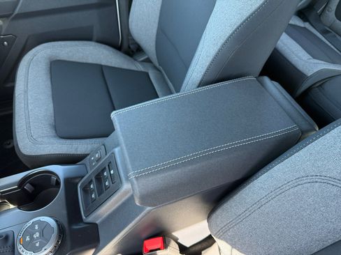 New 2025 Ford Bronco 4-Door image 14