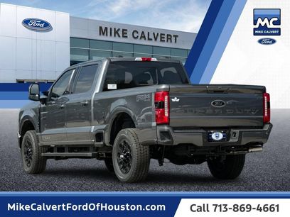 New 2026 Ford F250 Lariat w/ Black Appearance Package