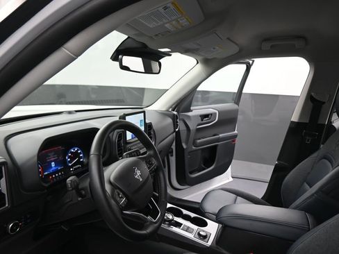 Used 2024 Ford Bronco Sport Outer Banks AWD/4WD image 40