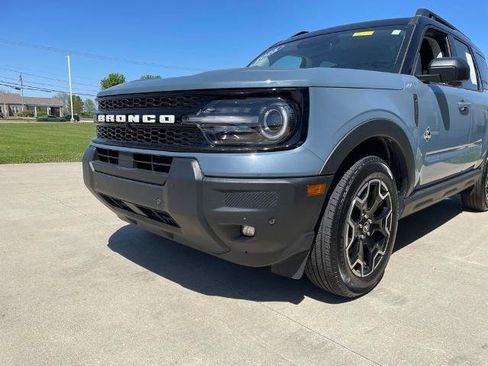 Certified 2025 Ford Bronco Sport Outer Banks w/ Outer Banks Tech Package+ AWD/4WD image 14