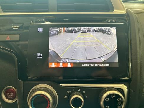 Used 2015 Honda Fit EX image 19