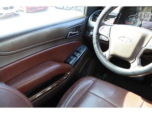 Used 2015 Chevrolet Tahoe LTZ RWD image 34