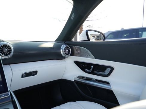 Certified 2023 Mercedes-Benz SL 55 AMG 4MATIC image 33