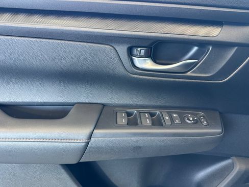 Used 2024 Honda CR-V Sport image 11