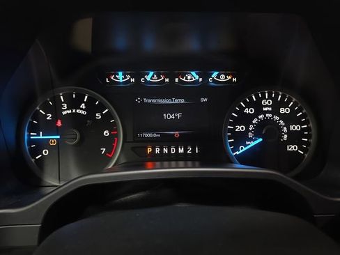 Used 2015 Ford F150 XLT w/ Equipment Group 302A Luxury AWD/4WD image 19