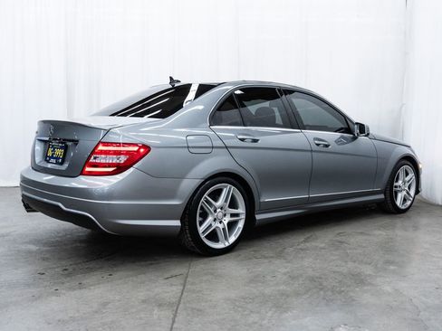 Used 2014 Mercedes-Benz C 250 Sedan image 6