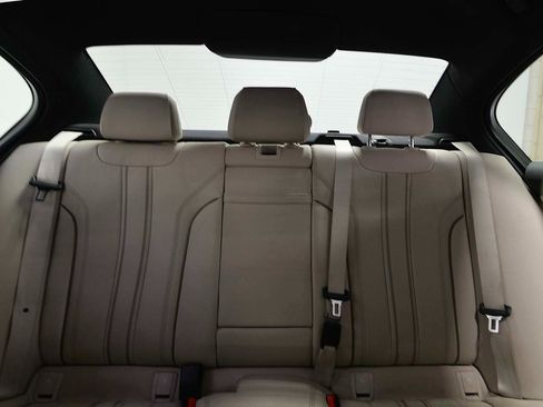 Used 2018 BMW 530e RWD image 9