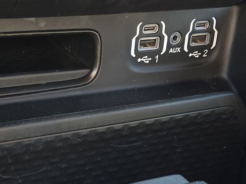 Used 2023 RAM 1500 Big Horn image 25