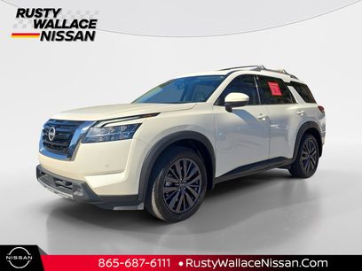 Used 2022 Nissan Pathfinder SL w/ SL Premium Package
