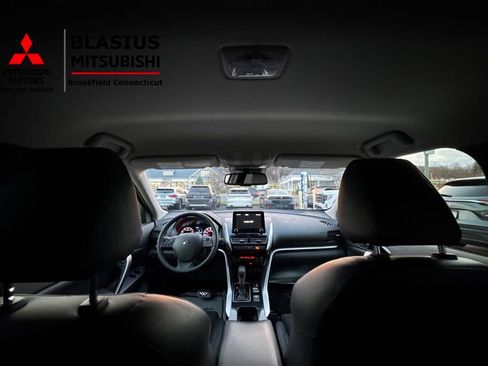 Used 2023 Mitsubishi Eclipse Cross SE image 29
