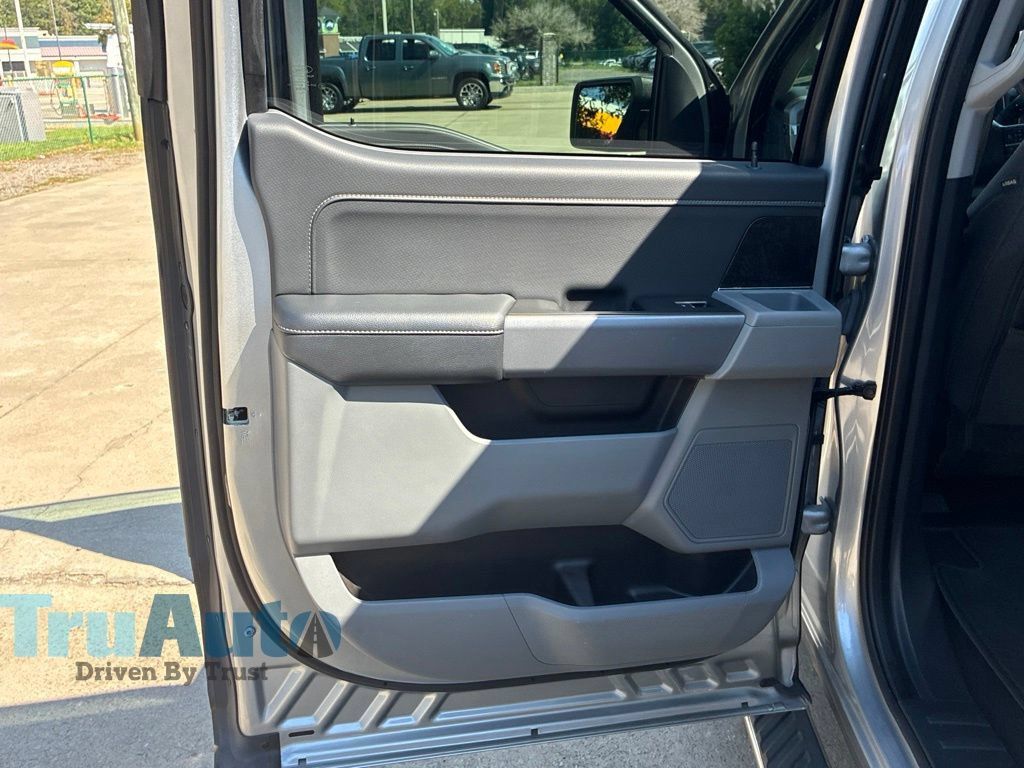 Used 2023 Ford F150 XLT w/ Equipment Group 302A High RWD image 37