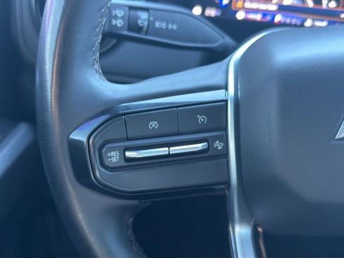 Used 2024 Chevrolet Colorado LT w/ LT Convenience Package image 21