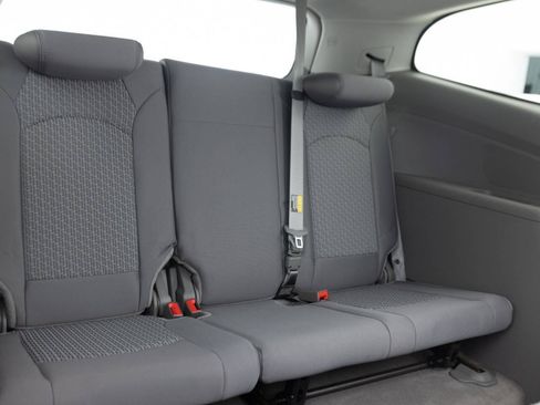 Used 2009 Chevrolet Traverse LT AWD/4WD image 30