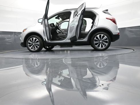 Used 2022 Buick Encore Preferred w/ Safety Package image 48