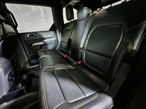 Used 2023 Ford Bronco Badlands AWD/4WD image 22
