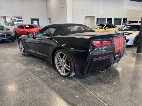 Used 2014 Chevrolet Corvette Z51 2LT w/ 2LT Preferred Equipment Group image 2