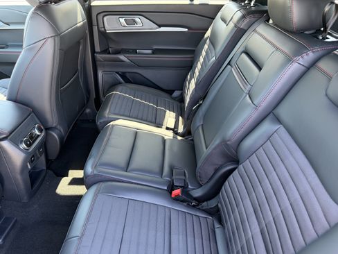 New 2026 Ford Explorer ST-Line w/ ST-Line Street Pack AWD/4WD image 11