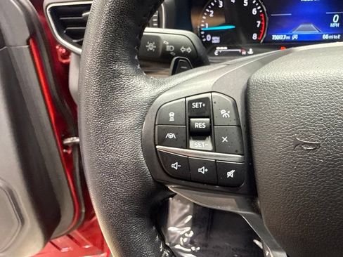Used 2020 Ford Explorer Limited AWD/4WD image 23