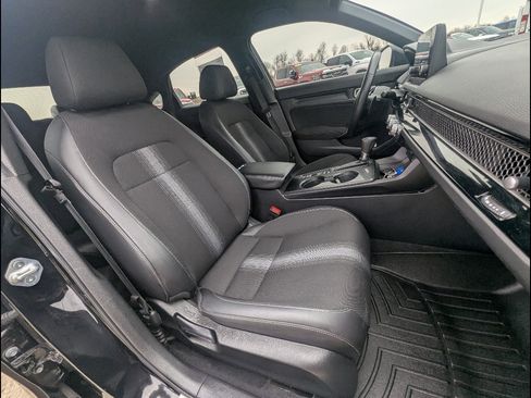 Used 2023 Honda Civic Sport image 19