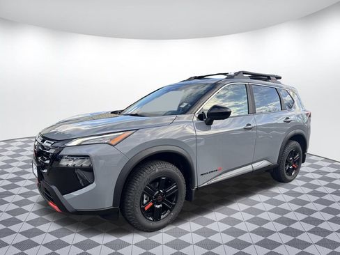 New 2026 Nissan Rogue SV image 3