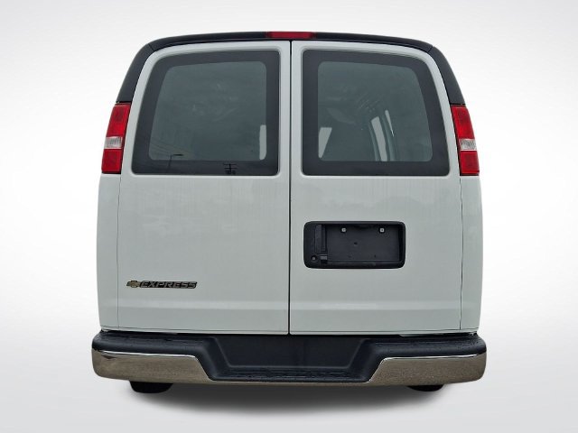 Used 2025 Chevrolet Express 2500 w/ Driver Convenience Package RWD image 5
