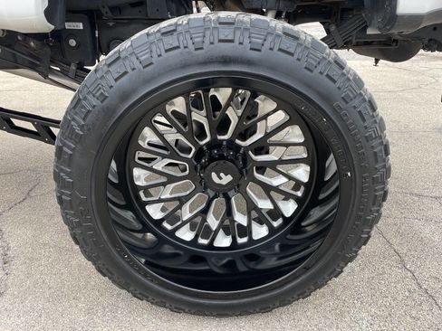 Used 2020 Ford F250 Platinum w/ FX4 Off-Road Package image 12