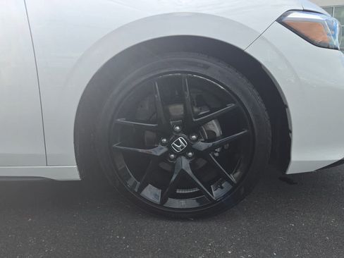 Certified 2025 Honda Civic Sport image 10