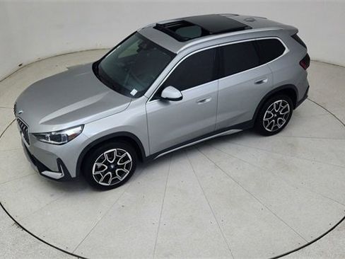 Used 2024 BMW X1 xDrive28i w/ Premium Package image 77