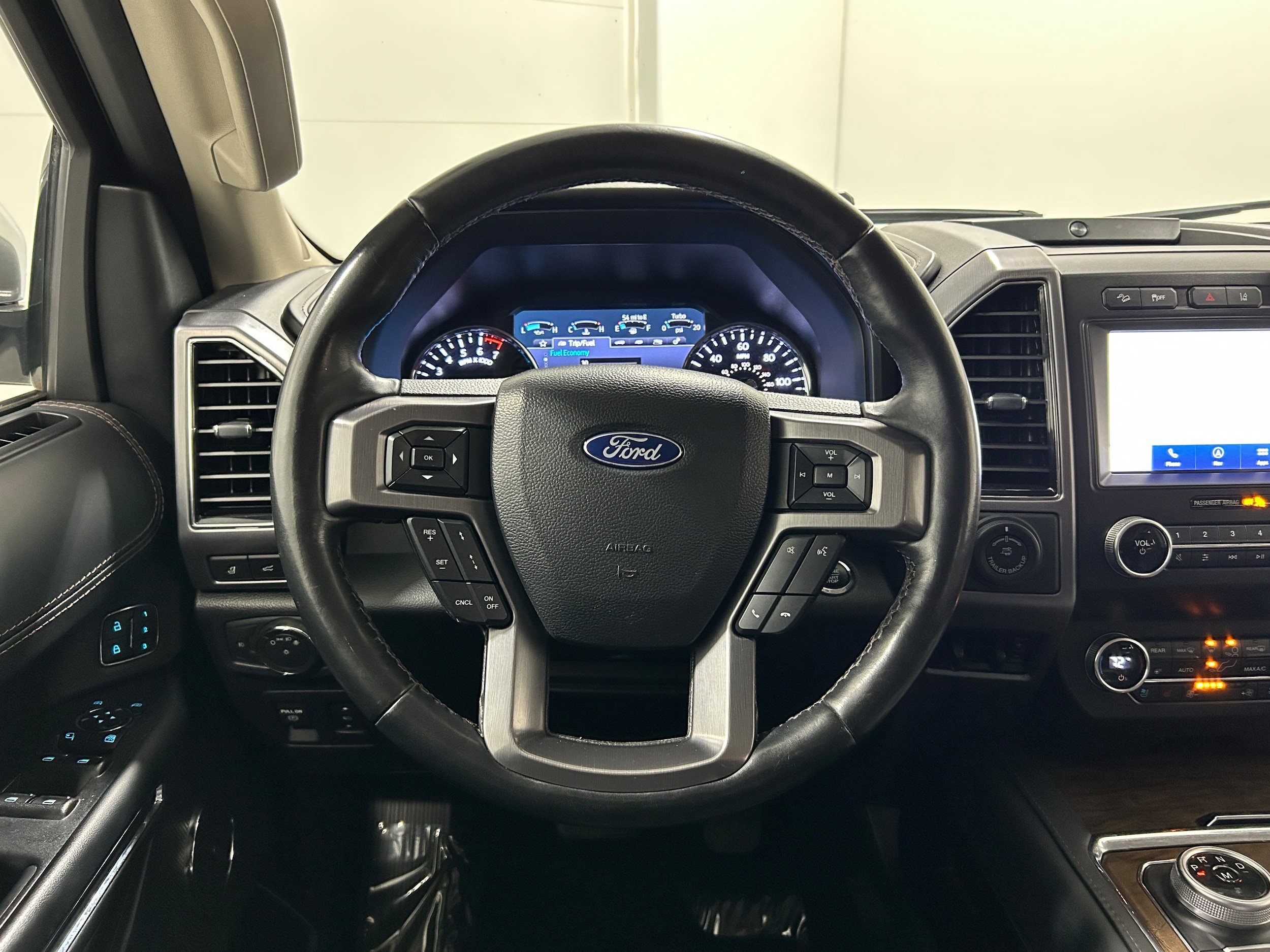 Used 2021 Ford Expedition Max Platinum AWD/4WD image 13