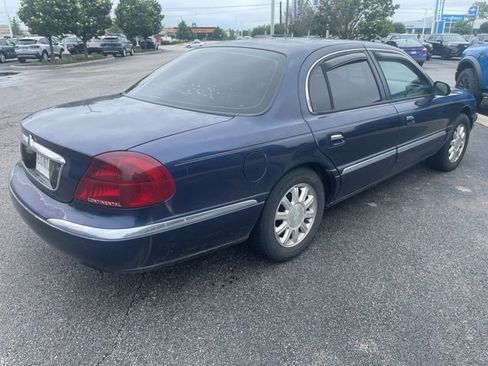Used 2002 Lincoln Continental FWD image 4