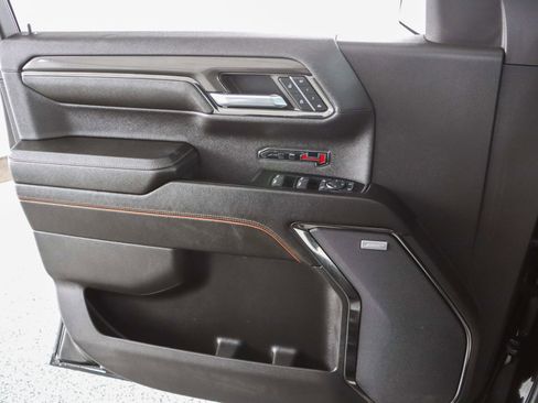 Used 2024 GMC Sierra 1500 AT4 w/ AT4 Preferred Package image 25