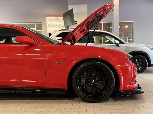 Used 2015 Chevrolet Camaro Z/28 RWD image 60