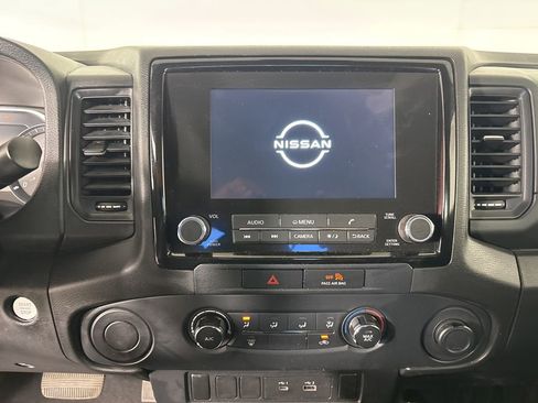 Used 2022 Nissan Frontier S image 14
