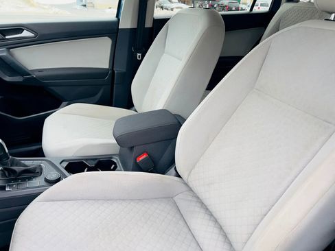 Used 2020 Volkswagen Tiguan S w/ 3rd Row Seat Package image 25