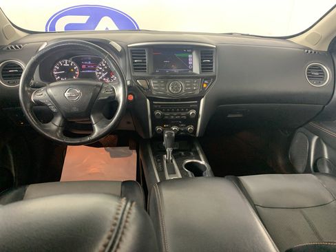 Used 2019 Nissan Pathfinder SL AWD/4WD image 33