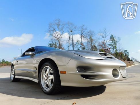 Used 2002 Pontiac Firebird Formula RWD image 36