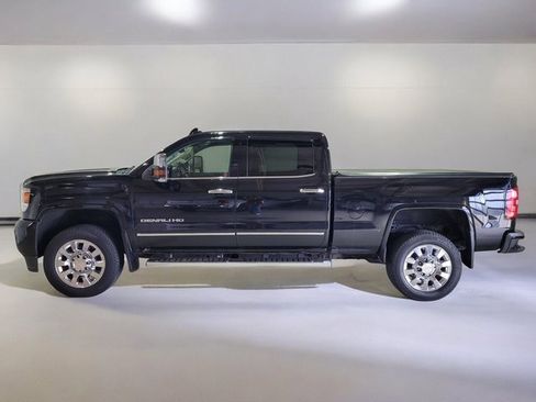 Used 2016 GMC Sierra 2500 Denali image 21