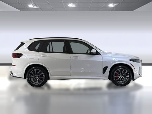 New 2026 BMW X5 sDrive40i w/ M Sport Package image 7