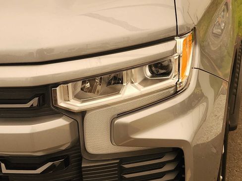 Used 2024 Chevrolet Silverado 1500 RST AWD/4WD image 9