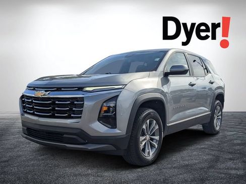 Used 2025 Chevrolet Equinox LT AWD/4WD image 8