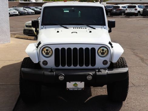 Used 2015 Jeep Wrangler Unlimited Sport w/ Max Tow Package AWD/4WD image 17