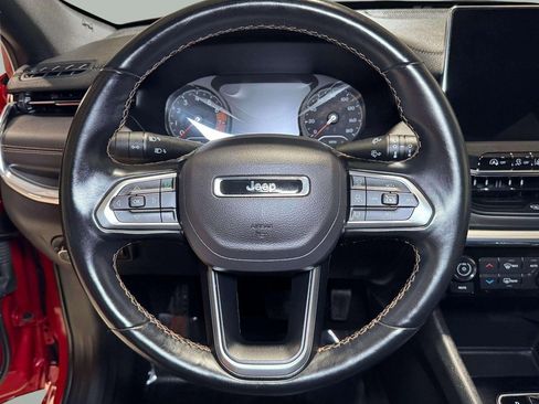 Used 2022 Jeep Compass Limited image 20