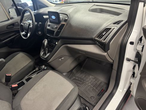 Used 2019 Ford Transit Connect XL FWD image 12